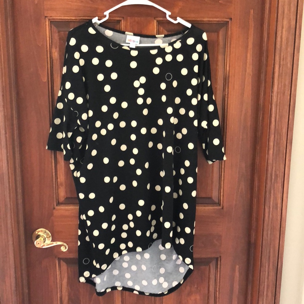 Size M LulaRoe Irma